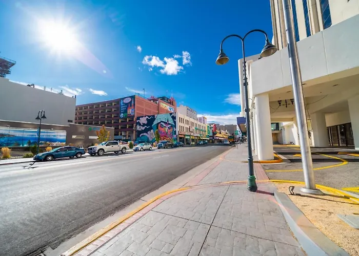 Reno Suites