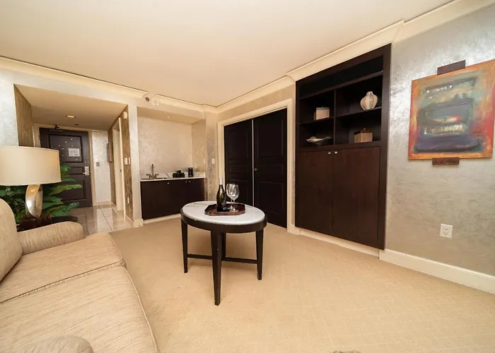 Reno Suites