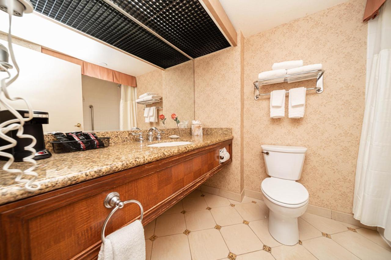 Reno Suites 3*